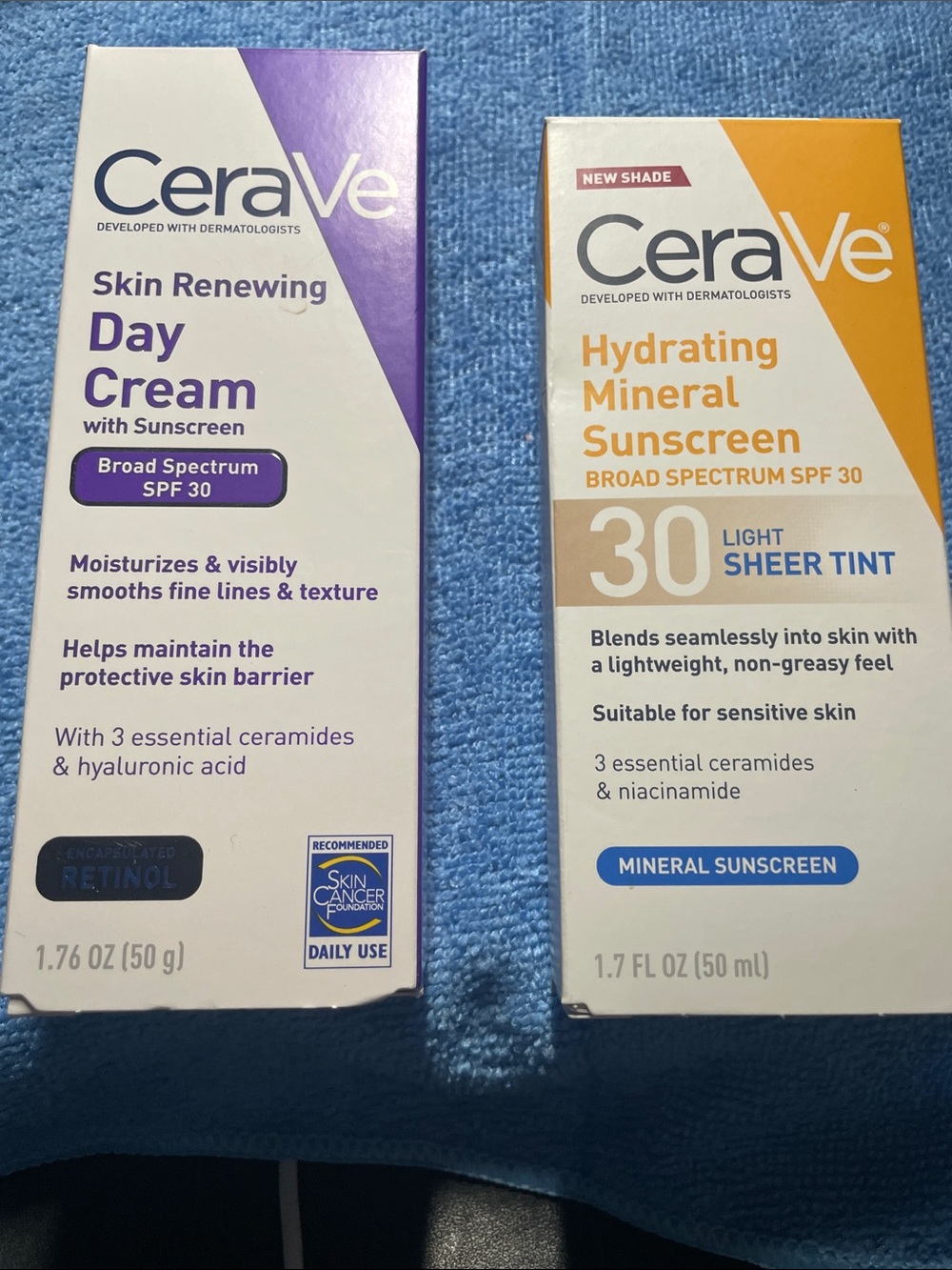 CeraVe Hydrating Mineral Sunscreen SPF 30 - Light Sheer Tint (Orange & White)